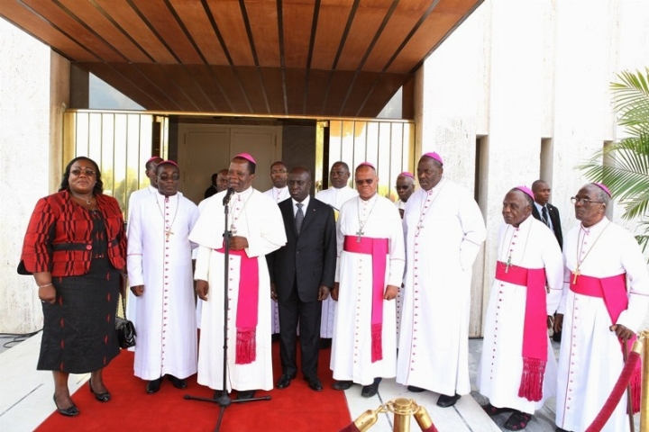 Audience : Le Président Ouattara évoque la question des prisonniers avec les évêques de Côte d’Ivoire